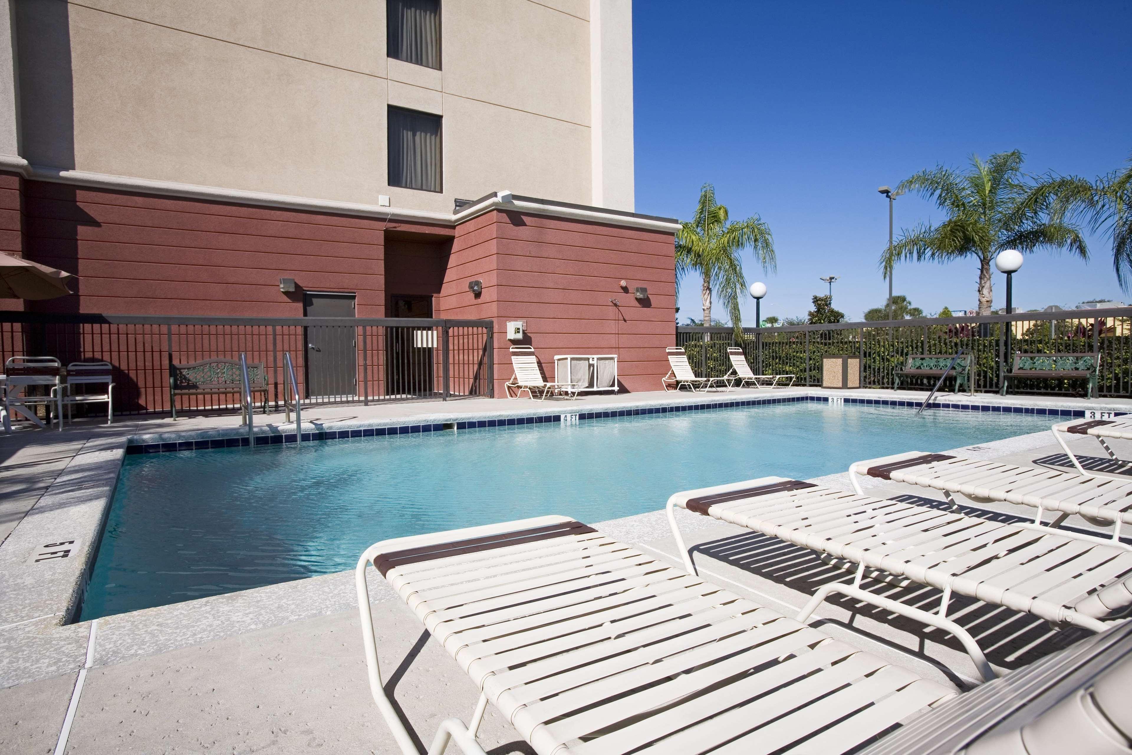 Hampton Inn & Suites Orlando International Drive North Létesítmények fotó